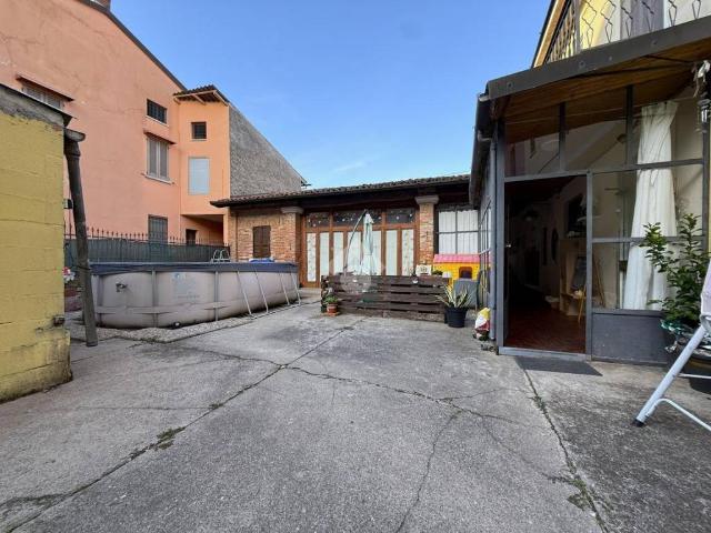 Rustico in vendita a Borgo San Giacomo, Brescia