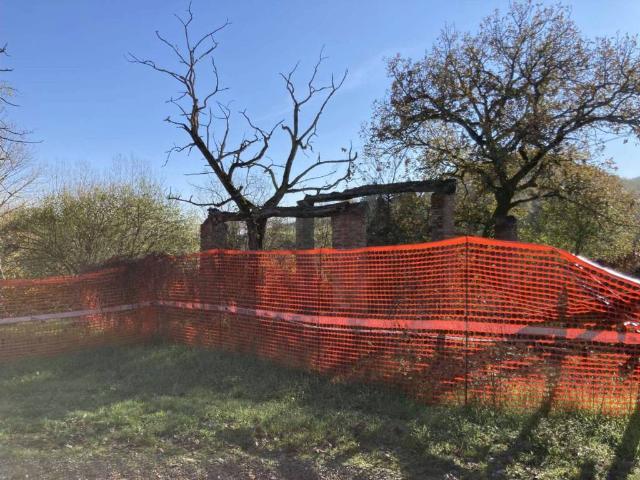 Rustico in vendita a Villaggio La Brocchi, Borgo San Lorenzo