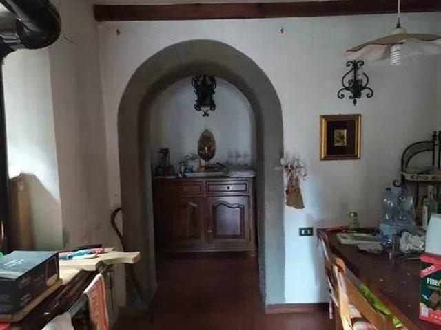 Rustico in vendita a Borgo Val di Taro, Parma