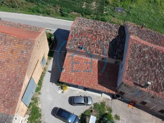 Rustico in vendita a Borgo Veneto, Saletto