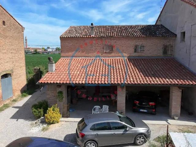 Rustico in vendita a Borgo Veneto, Saletto