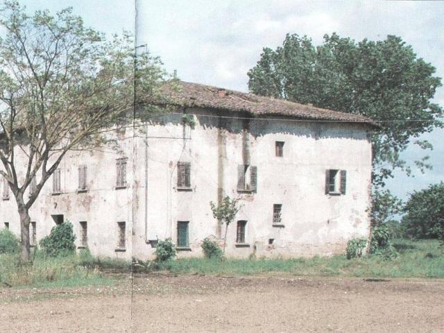Rustico in vendita a Borgo Virgilio, Cerese