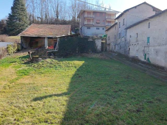 Rustico in vendita a Baraggioni, Piemonte