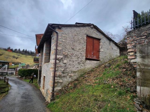 Rustico in vendita a Bosco Chiesanuova, Veneto