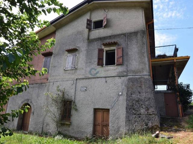 Rustico in vendita a Botticino Sera, Botticino