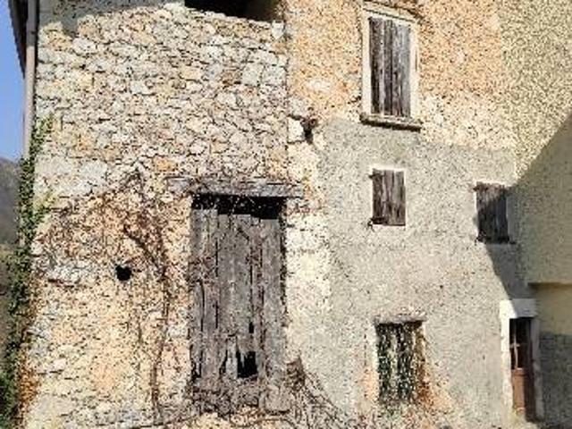 Rustico in vendita a Comunità Montana della Valle Brembana, Bracca