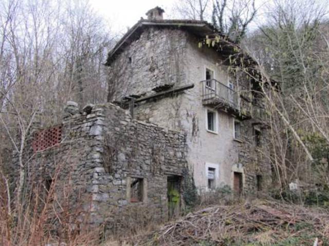 Rustico in vendita a Comunità Montana della Valle Brembana, Bracca