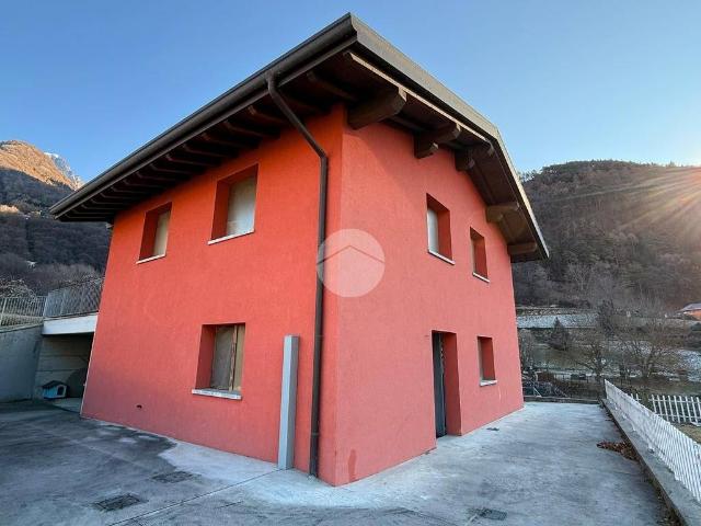 Rustico in vendita a Comunità montana della valle Camonica, Braone