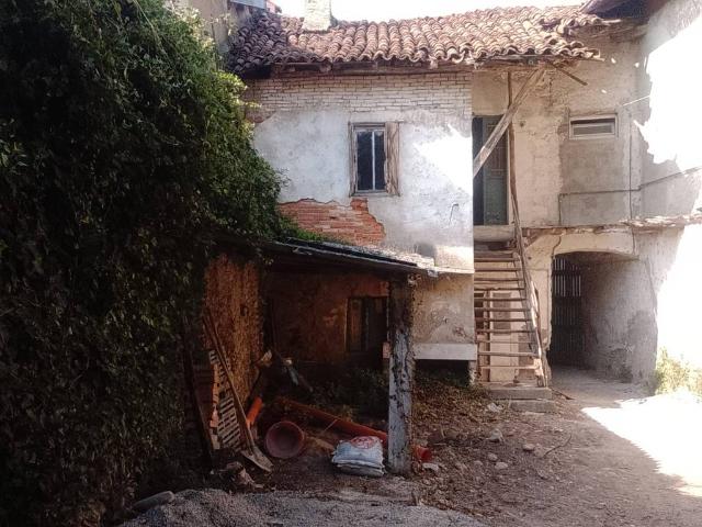 Rustico in vendita a Brembate Di Sopra, Lombardia