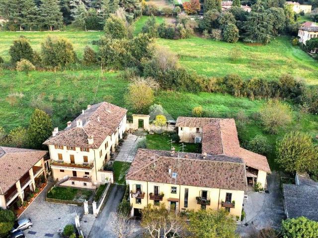 Rustico in vendita a Zona Nord, Brescia