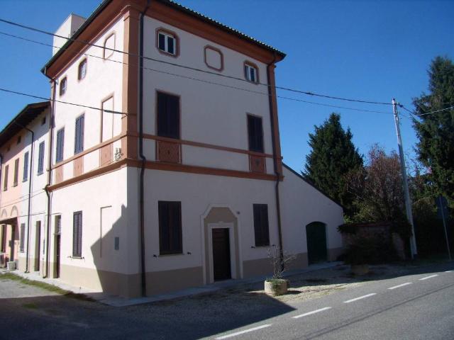Rustico in vendita a Bressana Bottarone, Lombardia