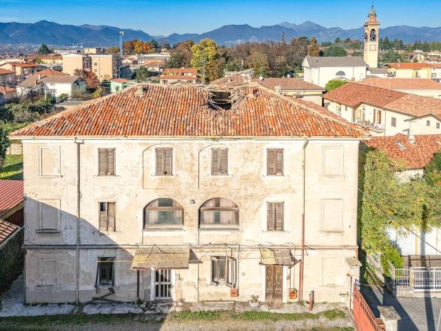 Rustico in vendita a Briosco, Lombardia