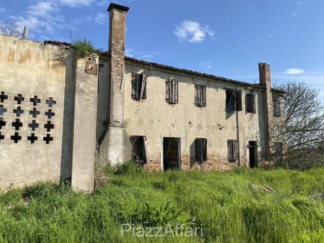 Rustico in vendita a Brugine, Veneto