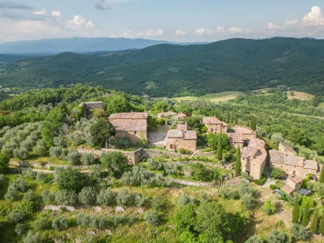 Rustico in vendita a Bucine, Toscana
