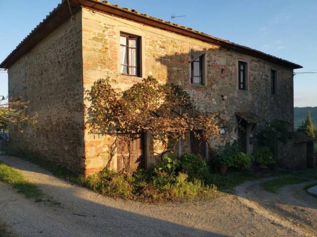 Rustico in vendita a Bucine, Toscana