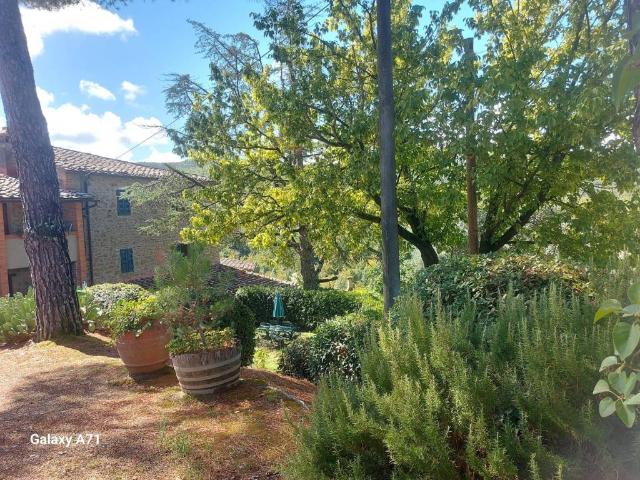 Rustico in vendita a Bucine, Arezzo