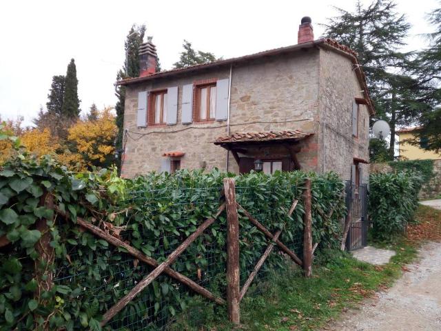 Rustico in vendita a Bucine, Toscana