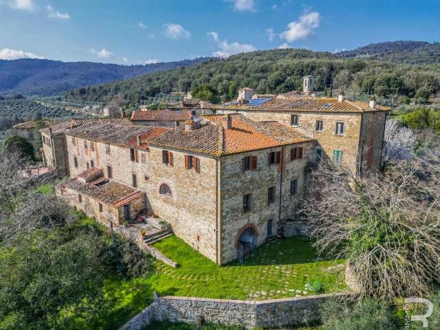 Rustico in vendita a Bucine, Toscana