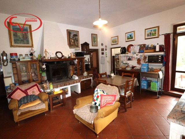Rustico in vendita a Pogi, Bucine