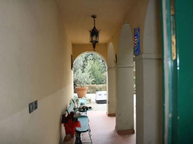 Rustico in vendita a Bucine, Toscana