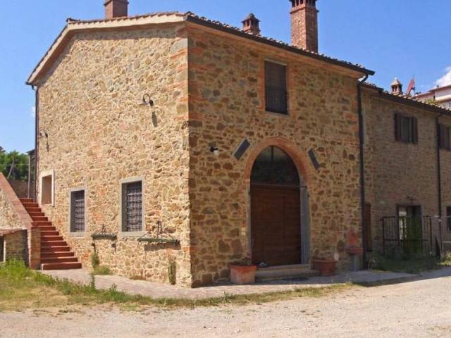 Rustico in vendita a Bucine, Toscana