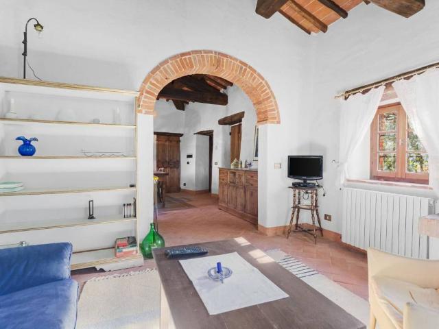 Rustico in vendita a Bucine, Toscana
