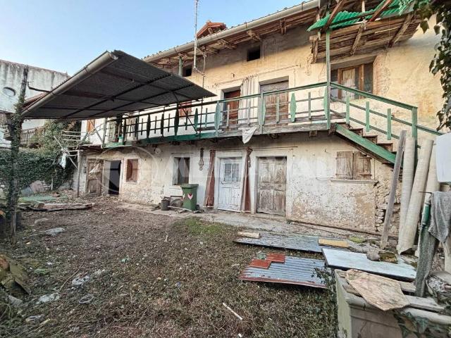 Rustico in vendita a Budoia, Friuli-Venezia Giulia
