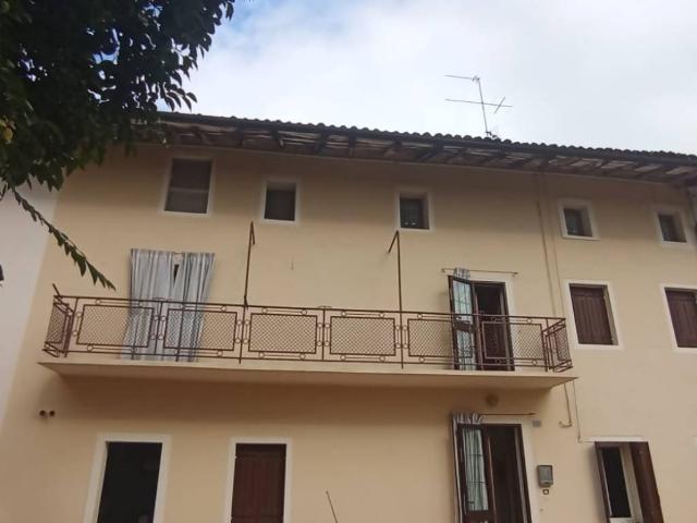 Rustico in vendita a Budoia, Friuli-Venezia Giulia