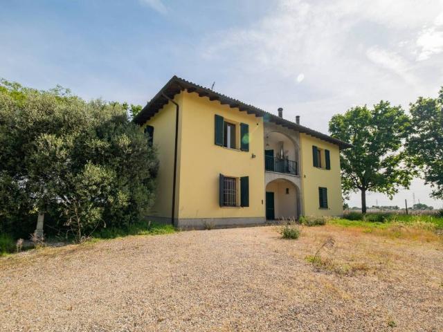 Rustico in vendita a Budrio, Reggio Emilia