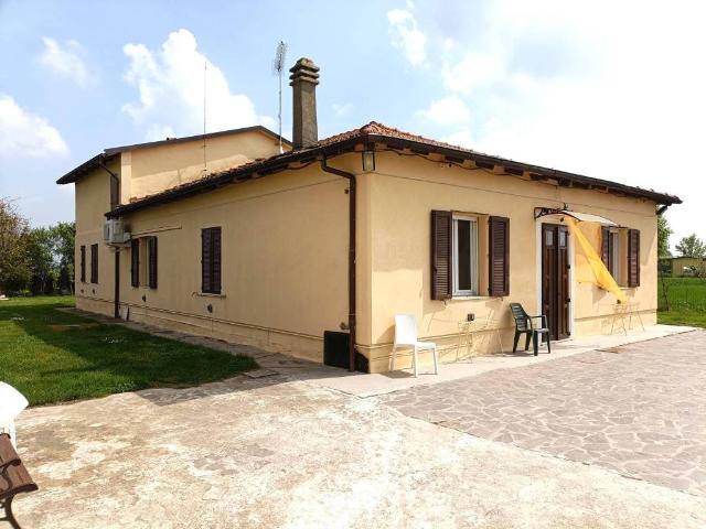 Rustico in vendita a Budrio, Reggio Emilia