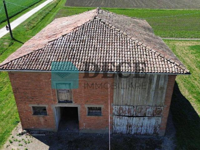 Rustico in vendita a Nuovo Circondario Imolese, Budrio