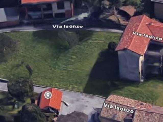 Rustico in vendita a Buguggiate, Lombardia