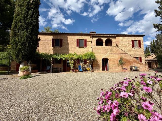 Rustico in vendita a Buonconvento, Toscana