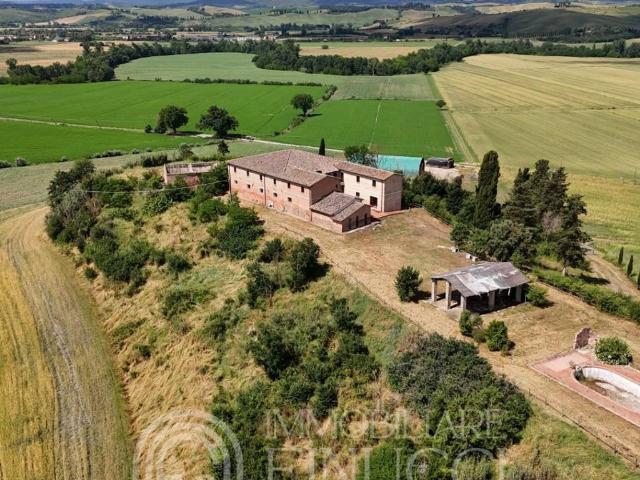 Rustico in vendita a Buonconvento, Toscana