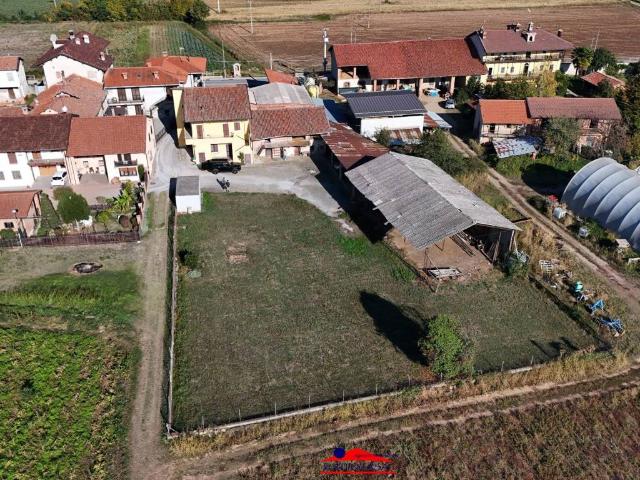 Rustico in vendita a Castelletto, Busca