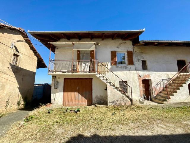 Rustico in vendita a Castelletto, Busca