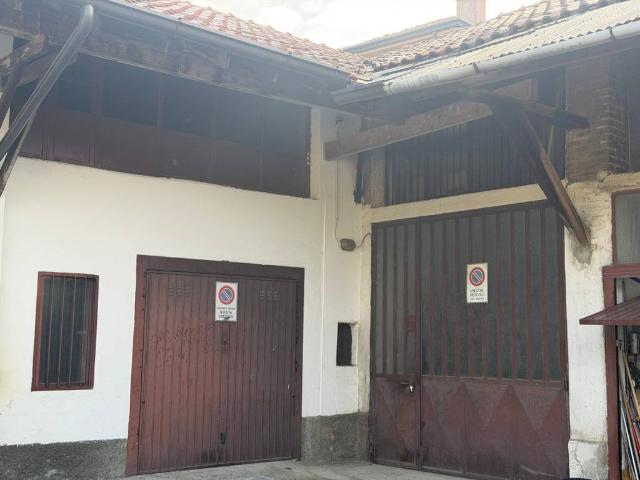 Rustico in vendita a Bussero, Lombardia