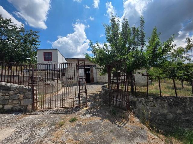 Rustico in vendita a Busso, Molise