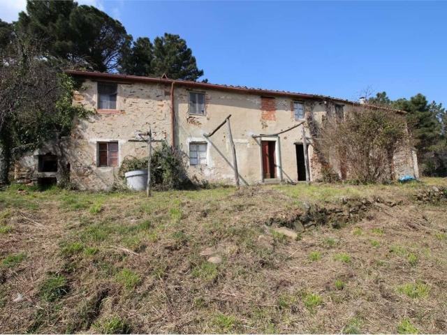 Rustico in vendita a La Croce, Buti