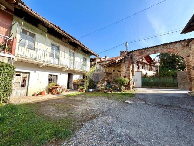 Rustico in vendita a Buttigliera Alta - borgo Uriola, Buttigliera Alta