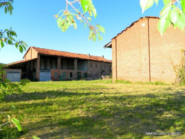 Rustico in vendita a Piemonte, Asti