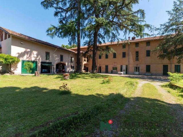 Rustico in vendita a Cabiate, Lombardia