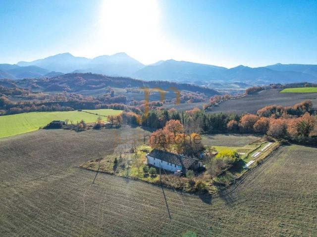 Rustico in vendita a Marche, Pesaro E Urbino