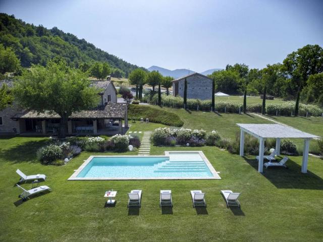 Rustico in vendita a Marche, Pesaro E Urbino