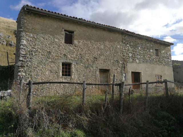Rustico in vendita a Cagnano Amiterno, Abruzzo