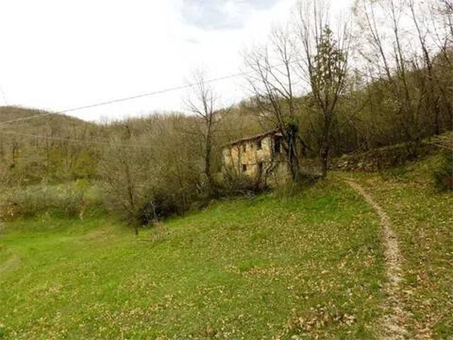 Rustico in vendita a Cairo Montenotte, Liguria