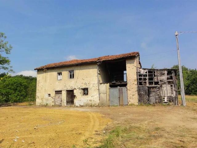 Rustico in vendita a Cairo Montenotte, Liguria