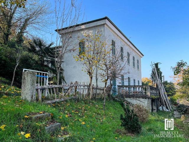 Rustico in vendita a Cairo Montenotte, Liguria