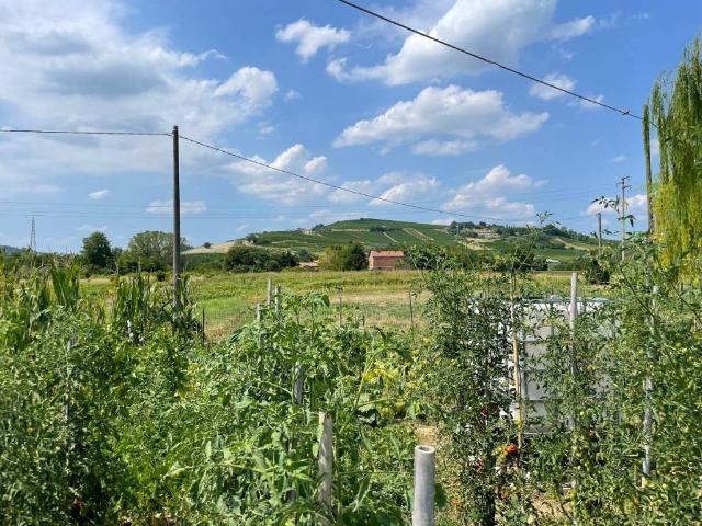 Rustico in vendita a Piemonte, Asti