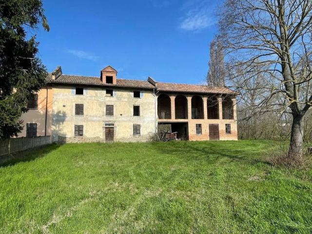 Rustico in vendita a Piemonte, Asti